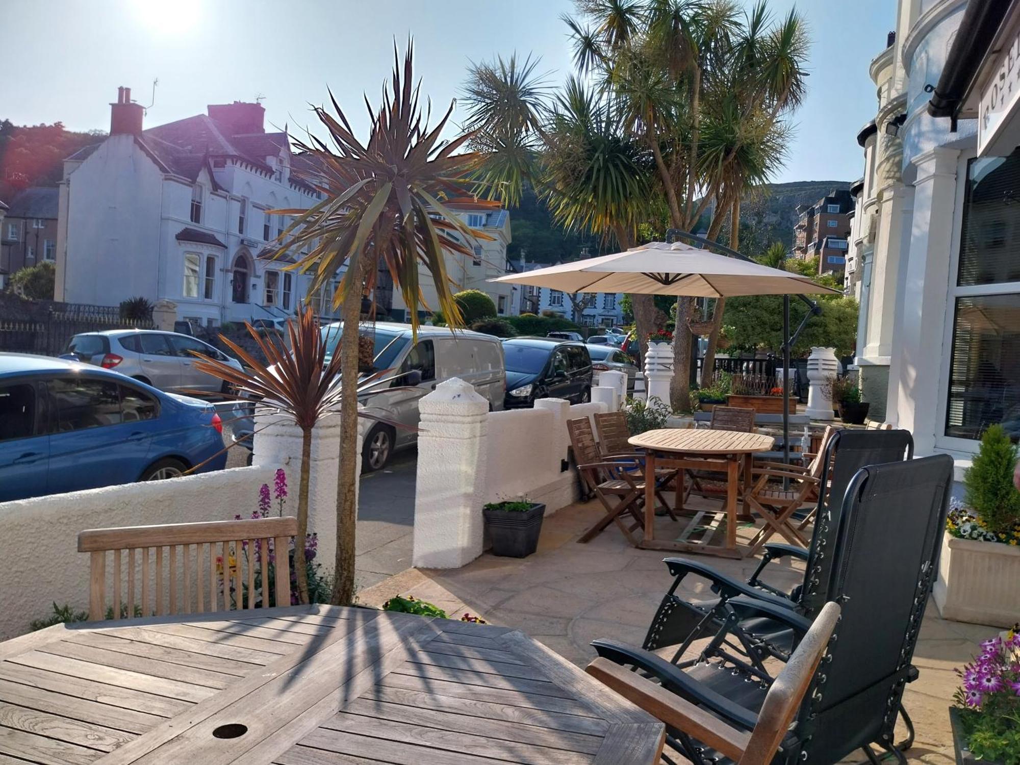 The Rosedene Hotel Llandudno Exterior foto